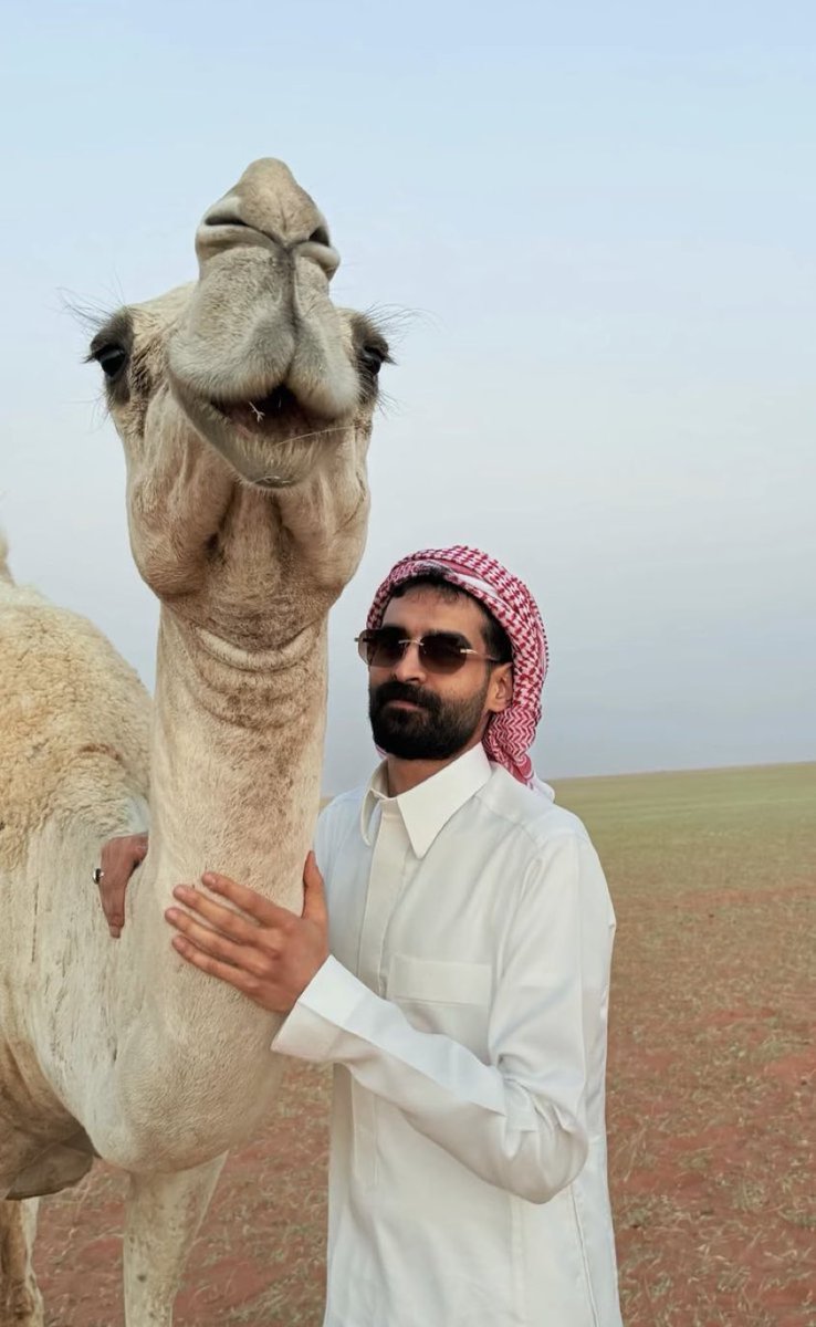 lmy1230906's tweet photo. من يقول ان السعد مايبيّن بالوجيه
والله إن وجهه لحاله يبشر بالسعد . https://t.co/uEdOXahGoi
