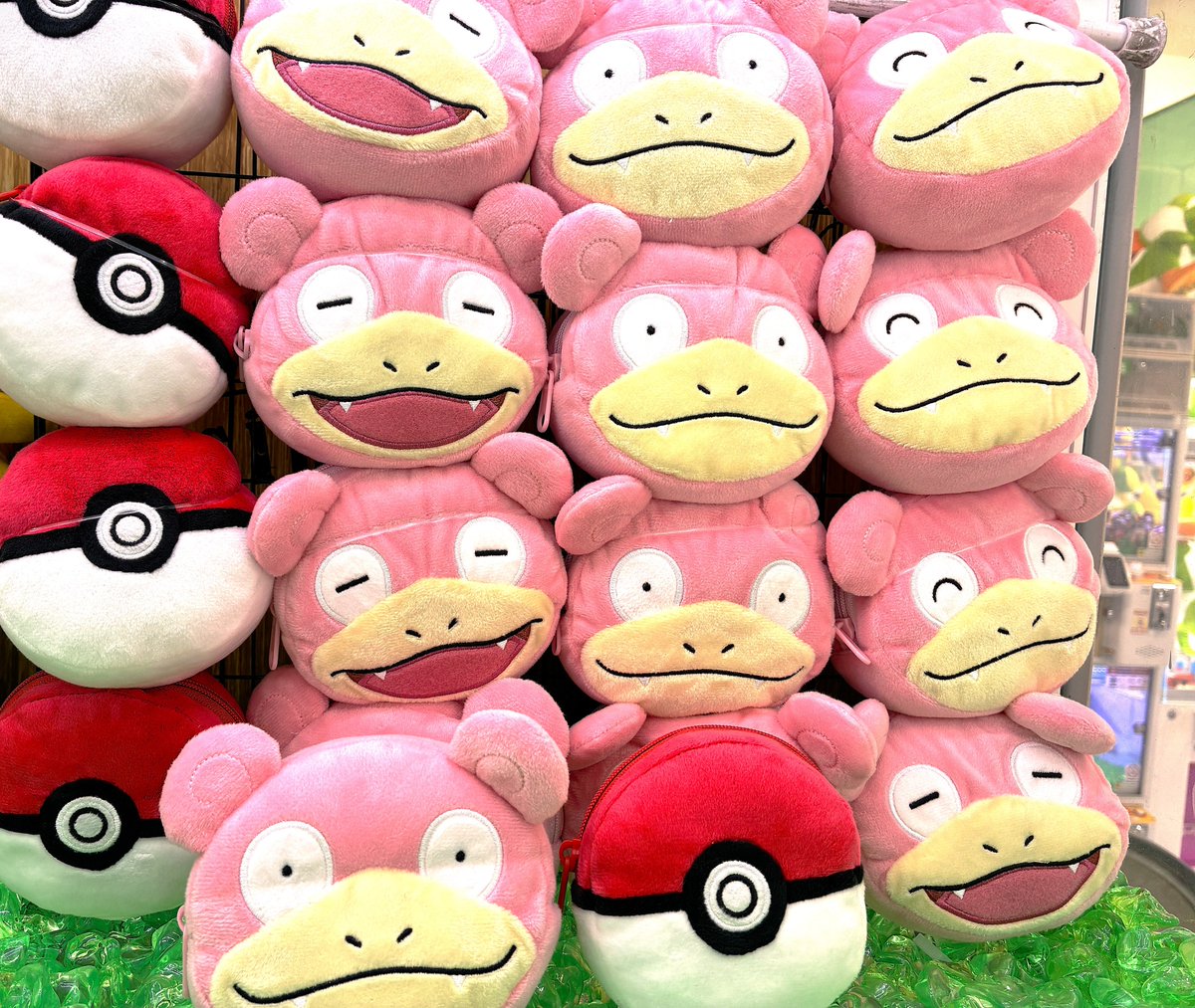 ポケットモンスター 顔型ミニポーチ ヤドン 全4種　ポケモンマスコット8個セット まぬけポケモン 『ヤドン』のかわいい笑顔が ミニポーチに