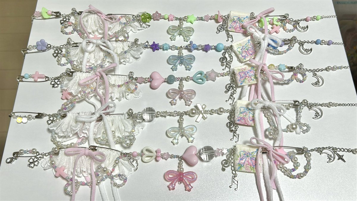 mawo_at_wizard's tweet photo. new accessorys ... 🎀🪽💕 https://t.co/RstVPZIttd
