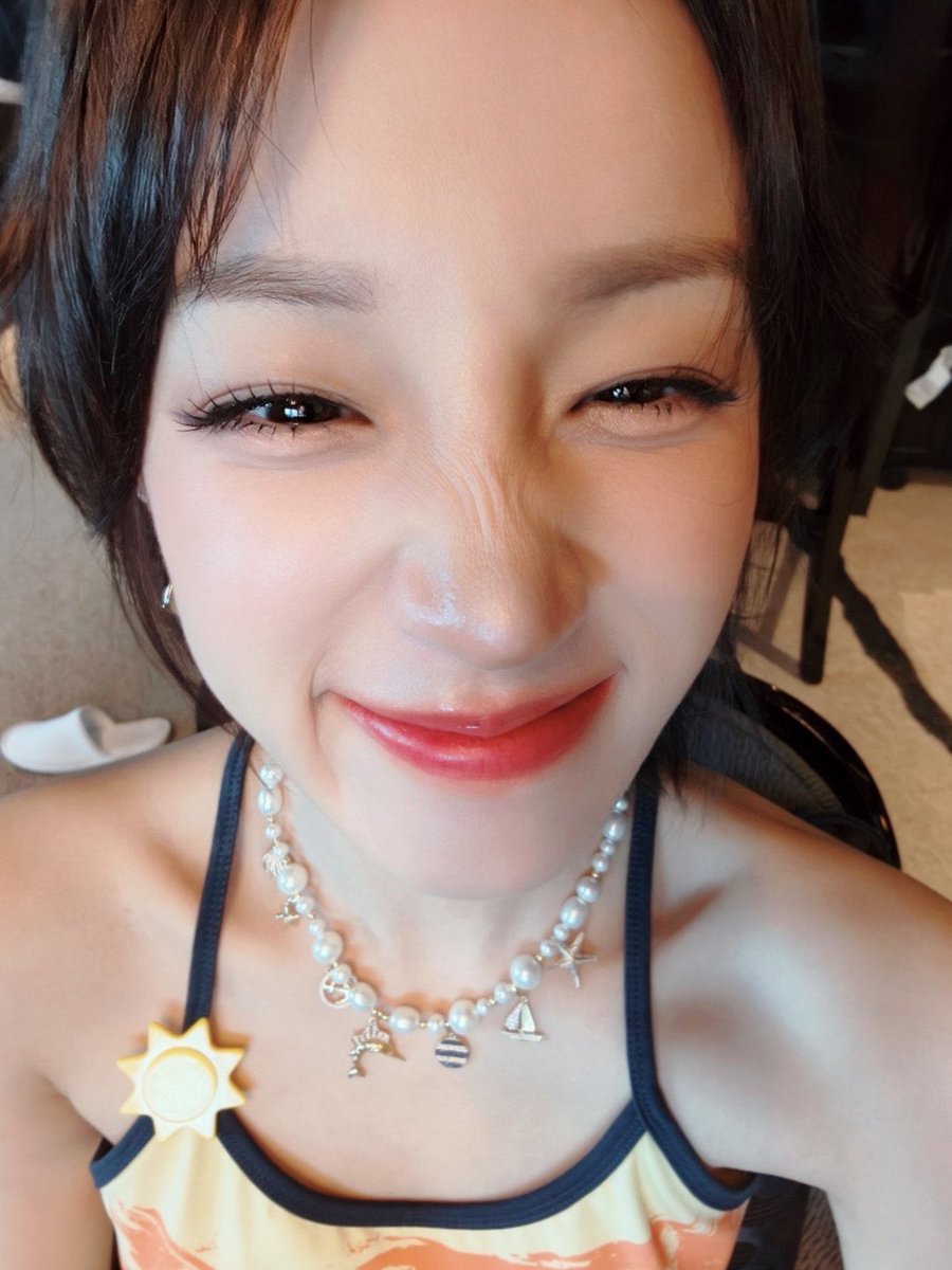 syqfiles's tweet photo. yuqi weibo update https://t.co/wEBiTYvq4y