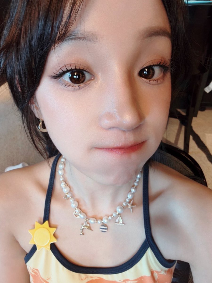syqfiles's tweet photo. yuqi weibo update https://t.co/wEBiTYvq4y