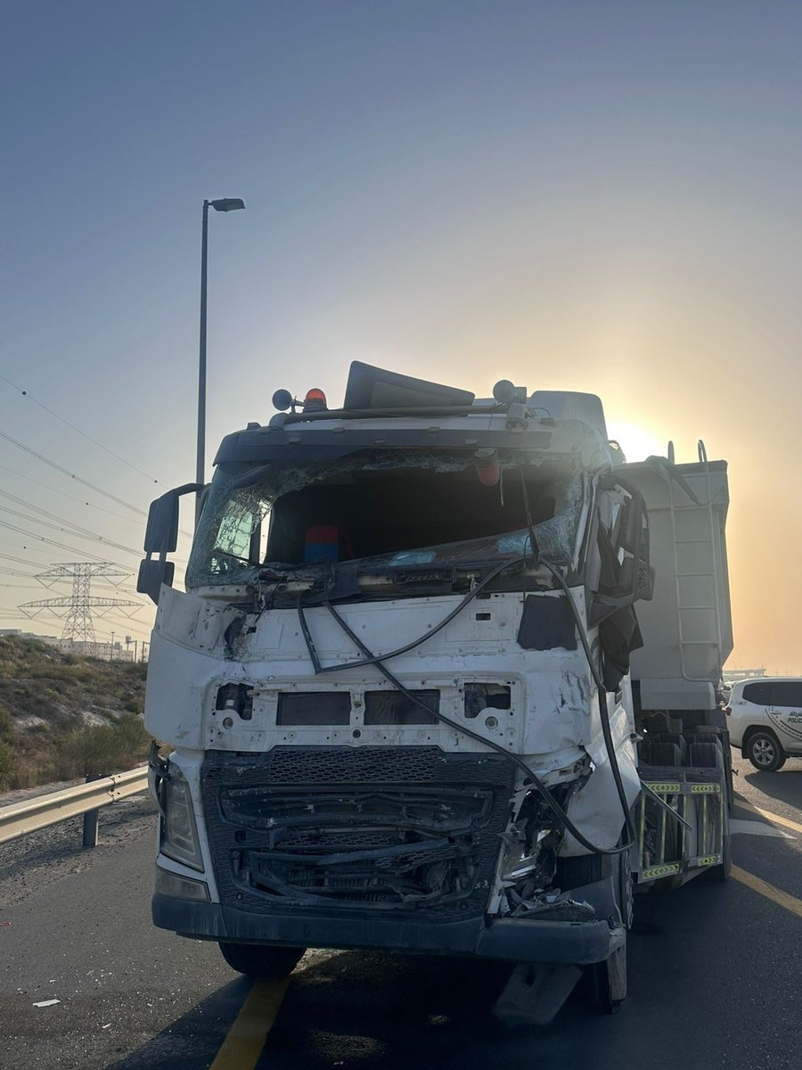 Dubai Policeشرطة دبي tweet media