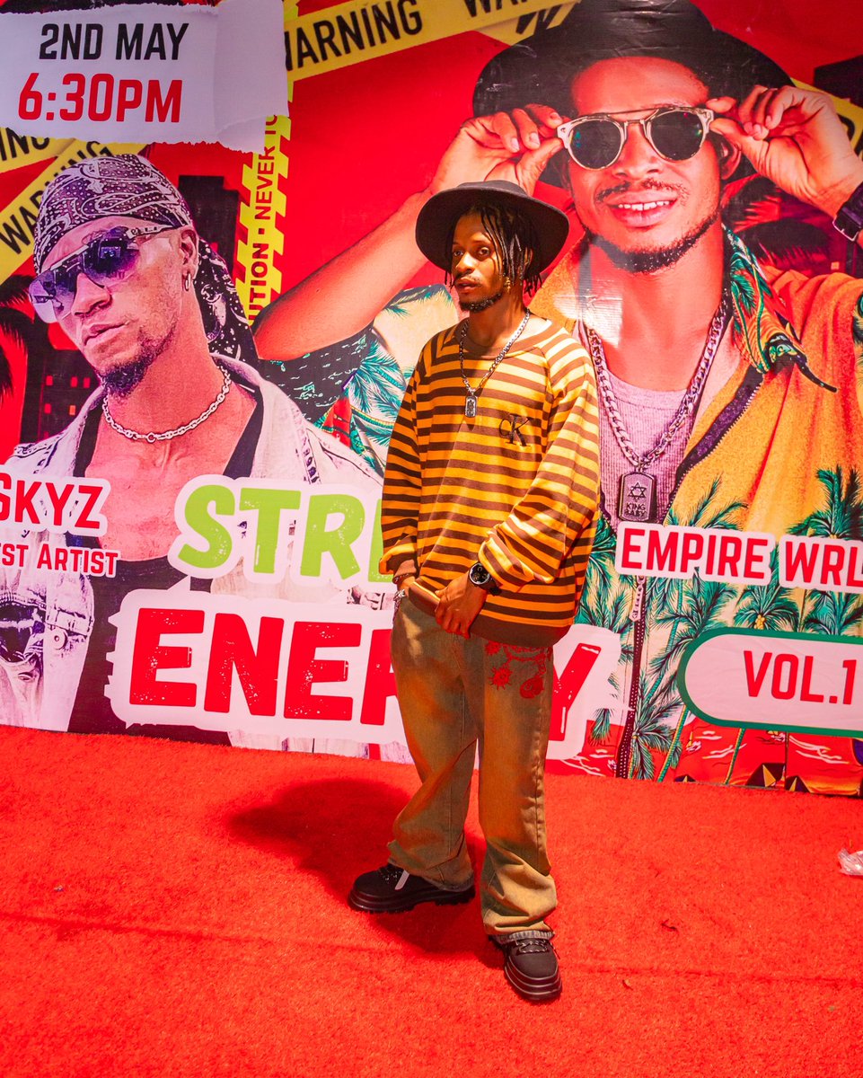 Empirewrld2's tweet photo. Empire wrld is next rated artist on the Air.. music is my thing 
Red carpet done ✅ 

#empirewrld  #redcarpet #FlorentinoPérez #AlavésBarça https://t.co/9mYVlBolmB