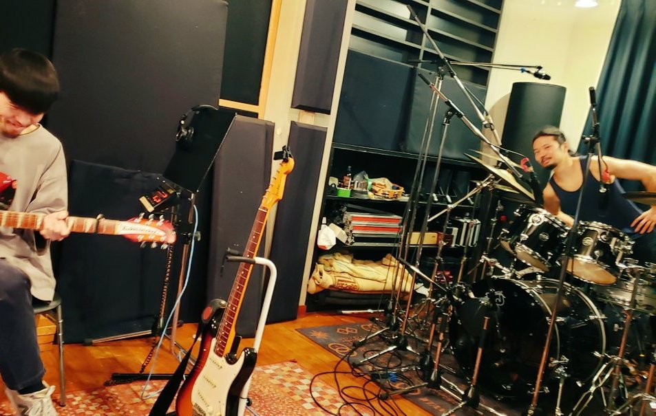 wangansalty's tweet photo. 現在、湾岸ソルティ制作期間中！先月からREC進んでおります！

手前味噌ですが、良い音たちが録れていると思います！乞うご期待🕺 https://t.co/21FWF5vq0w