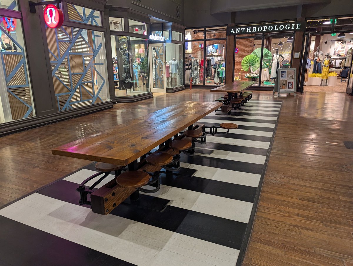 BitcoinChatt's tweet photo. Join us this Saturday, 12-2PM, in the North Building of Warehouse Row (1110 Market Street, Chattanooga) for our monthly #BitcoinChatt meetup!

Learn all about Bitcoin, meet other Bitcoiners, win prizes, &amp; find out how you can get some free bitcoin.

See you there! https://t.co/j6tqCtI5Ng