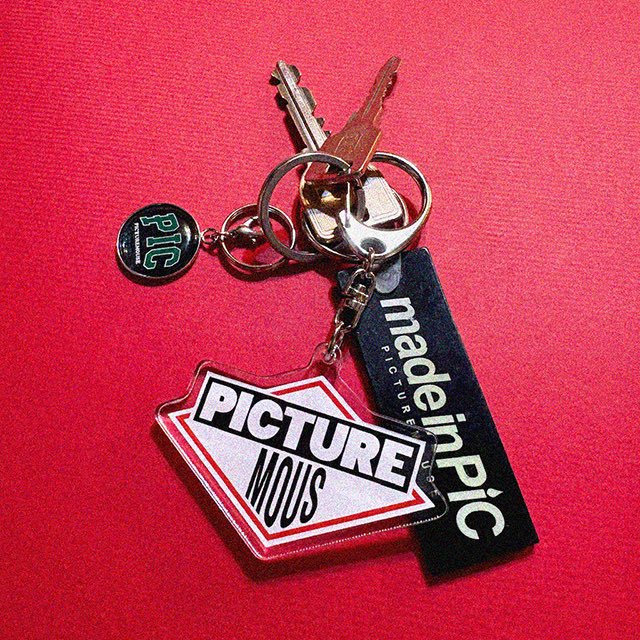 PICTUREMOUSE tweet media