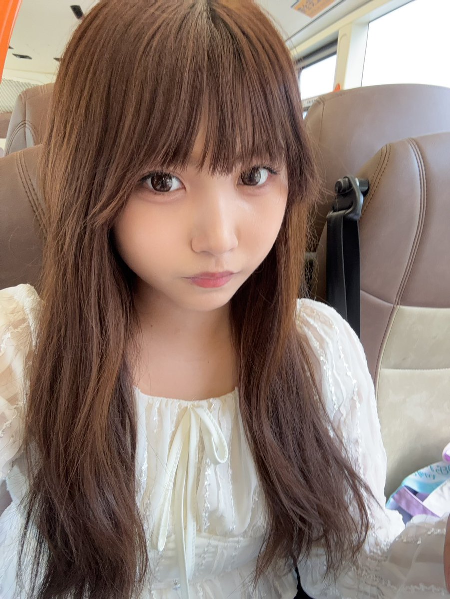 りん tweet media