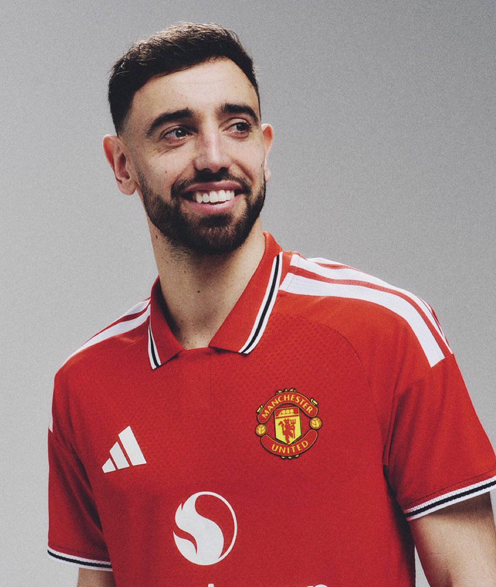 Manchester United TR tweet media