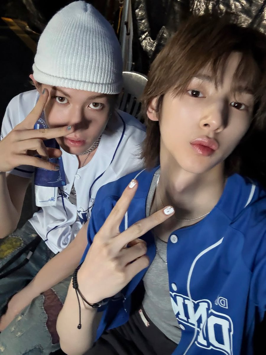 TWINSKIS 🥺🫶🩷