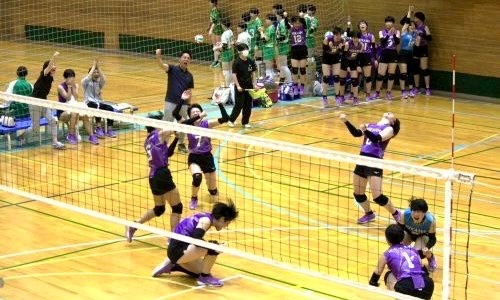 NikaidoHS's tweet photo. 10日の関東予選🏐

ベスト4は逃した。
でも、負けたままでは終わらない。

順位決定戦を勝ち切り、東京都5位🎉
苦しい状況でも、最後に結果を掴むのが二階堂👍

5月30日、いざ本戦へ🔥

応援よろしくお願いします🙇‍♀️

#二階堂高校 #二階堂 #女子校 
#世田谷区 #京王線 #部活 
#バレーボール #スポーツ https://t.co/Y1cpXwWDlK