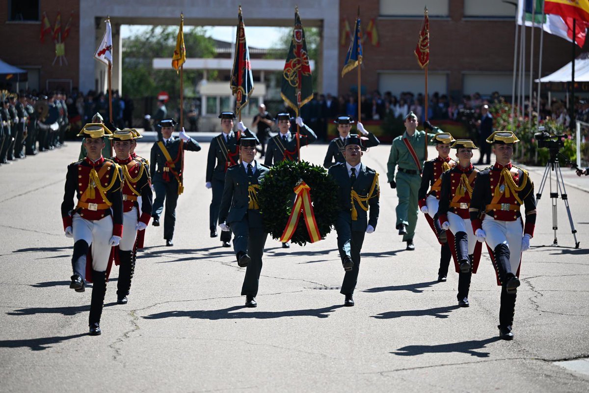 Guardia Civil tweet media