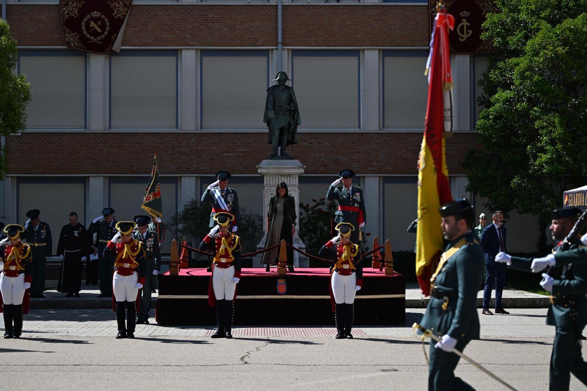 Guardia Civil tweet media