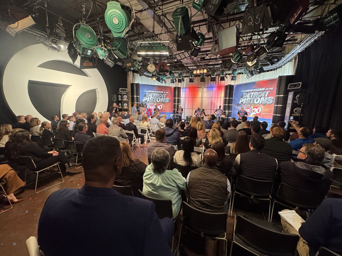 RyanHMarshall's tweet photo. Big thanks to @ScrippsSports, our General Manager Mike Murri, the Pistons organization and all of those that made this possible.

(3/4) https://t.co/zVFLGrjeXo