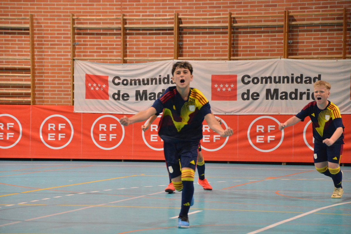 Federació Catalana de Futbol tweet media