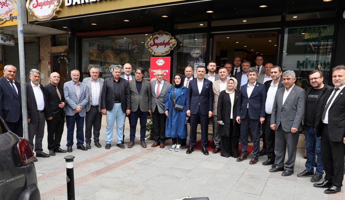 Özgür Çelik tweet media