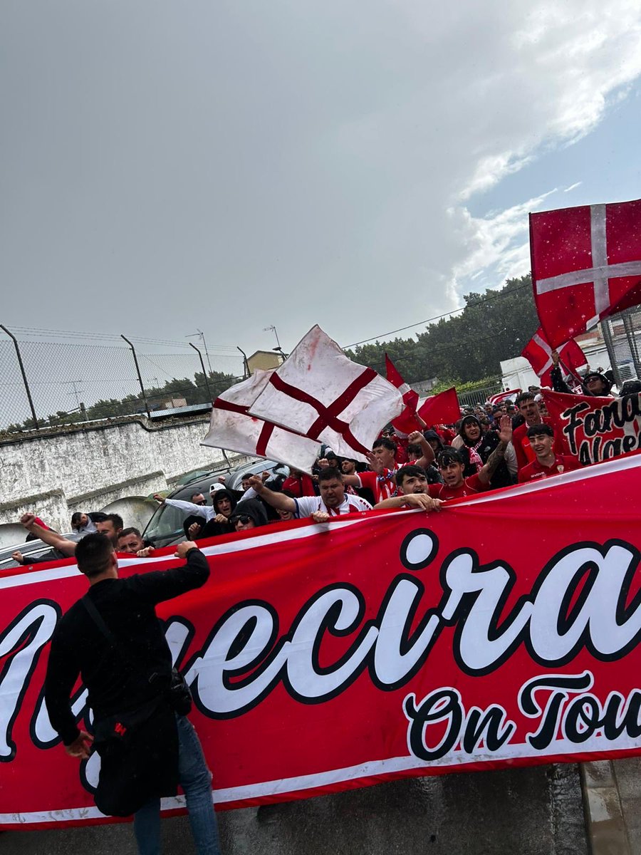 Grada ACF - Fondo Sur tweet media