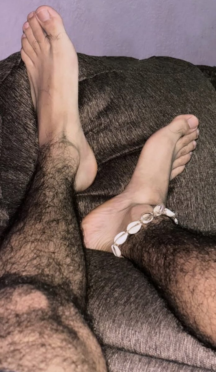 Pies Feet tweet media