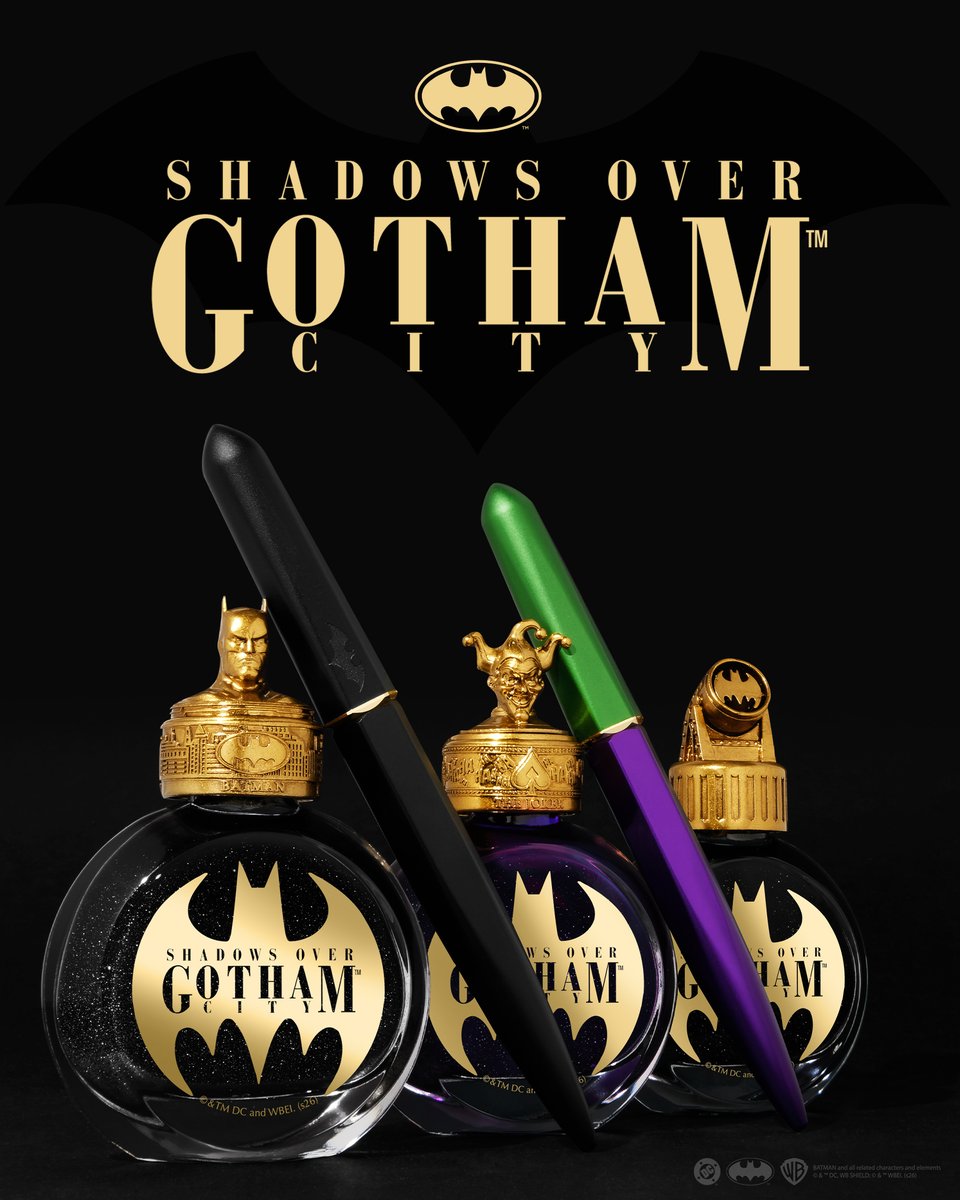 PaperLoversPL's tweet photo. 100 miejsc na wczesną rezerwację nowej kolekcji @FWPStationery x Batman (Shadows over Gotham City) otwiera się za pół godziny.

Kto próbuje się załapać?

https://t.co/C6dWMNSH0g https://t.co/Lz78T8xipk