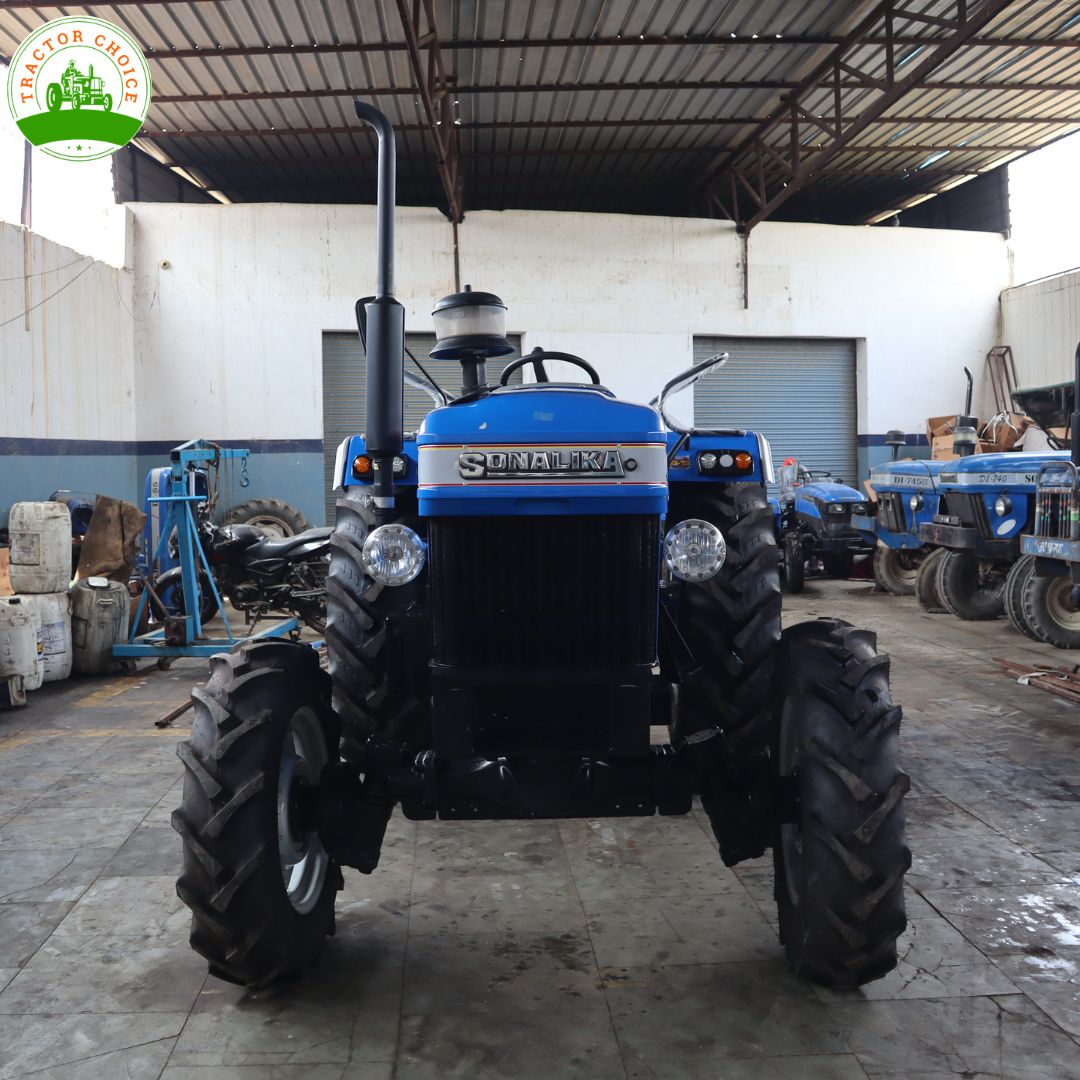 tractorchoice's tweet photo. Sonalika DI 745 III 🚜💙
Strong body, powerful performance aur classic look ka perfect combo 🔥
Har field mein दमदार pickup, smooth driving aur reliable farming partner 🌾💪
Kheti ho ya heavy-duty kaam, Sonalika hamesha ready!
.
.
#Sonalika #Sonalika745 #DI745III #TractorLovers https://t.co/0kHf2Smrwj