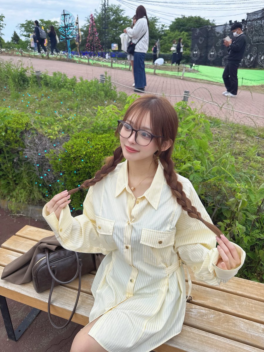 ramuringo__'s tweet photo. 茶色と黄色の組み合わせかわいい🌼 https://t.co/8nyNGwwxiO