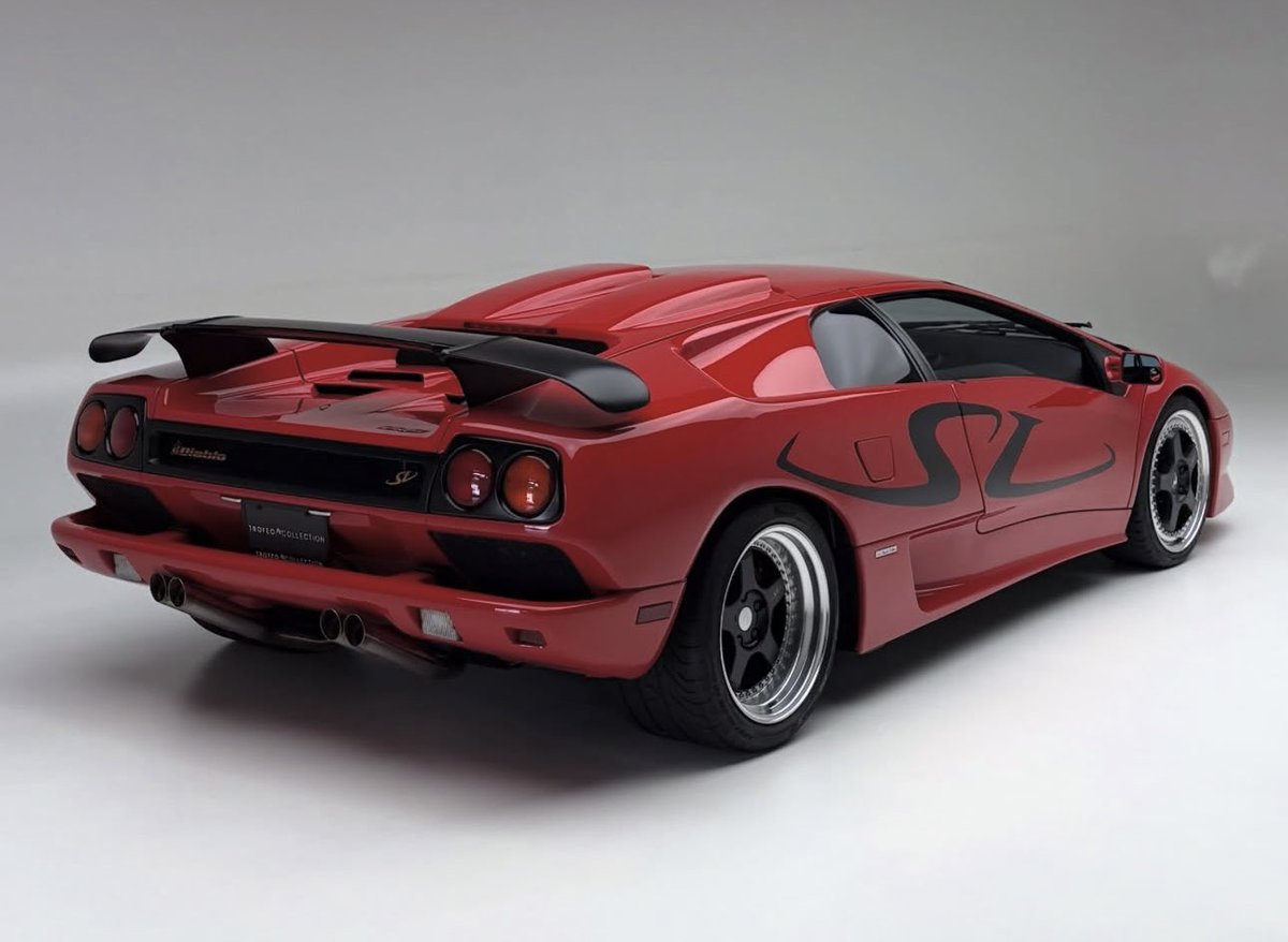 Lamborghini Club tweet media
