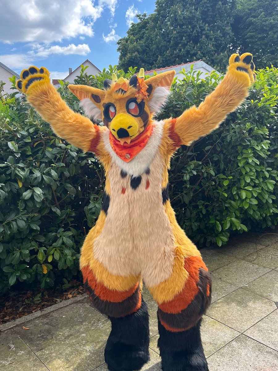 Deertailcreations tweet media