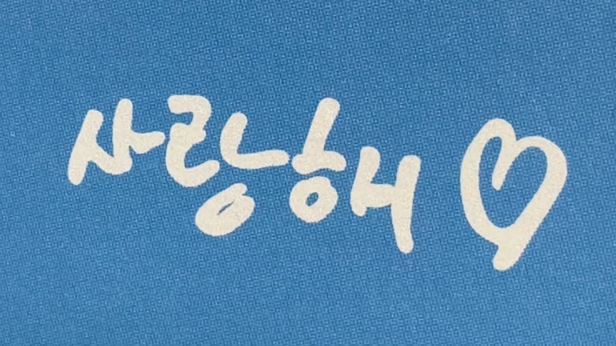 제이 tweet media
