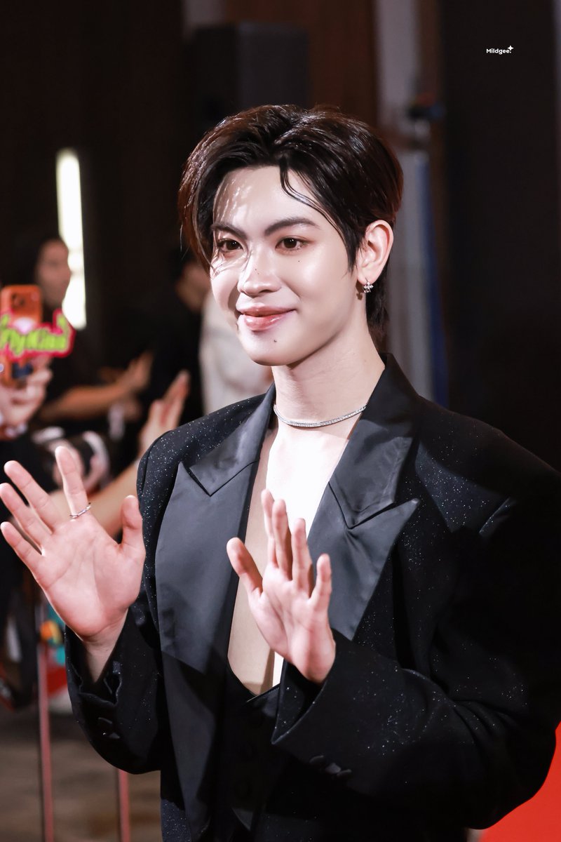 มายจี tweet media