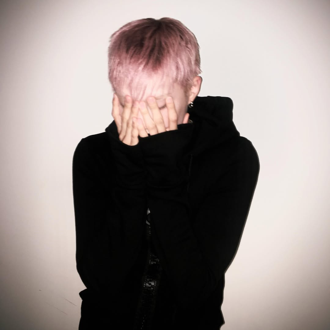 lele is UNIQUE ᯓ★ tweet media