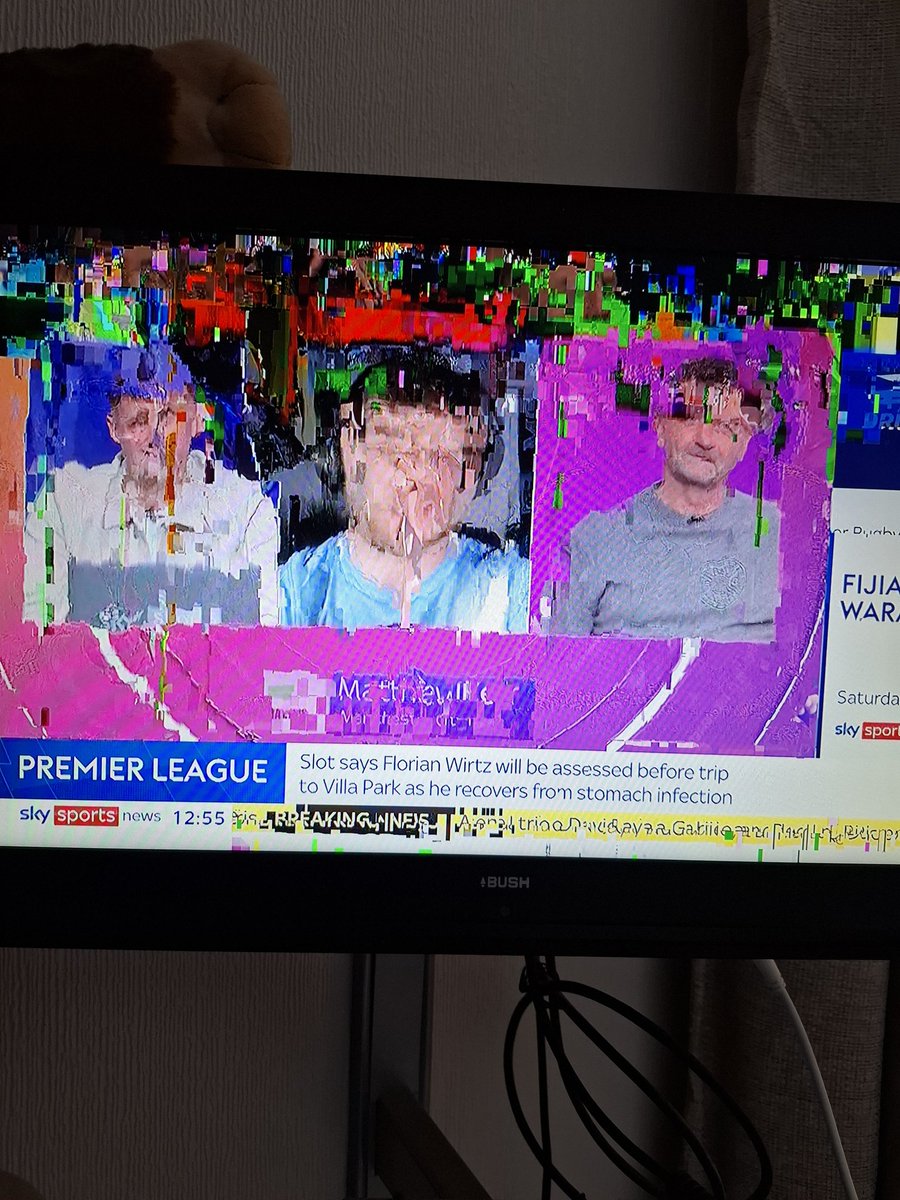 Leedsforeversos's tweet photo. @virginmedia https://t.co/2iWcT1vVwc