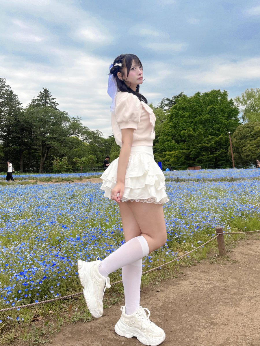 ネモフィラより綺麗でしょ？