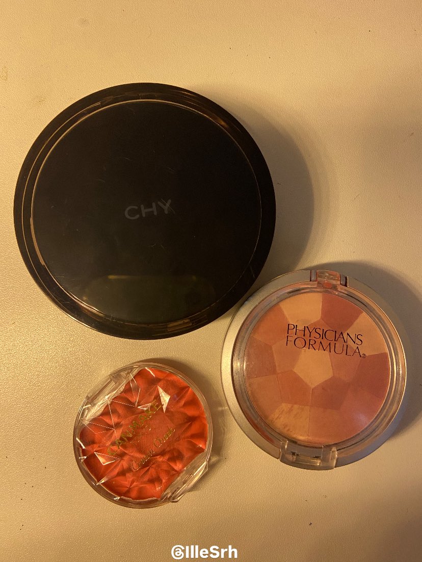 IlleSrh's tweet photo. Cushion chy mate 03 180.-
Canmake creamcheek 05 160.-
Physicians fml 2466 หิ้วมาจากเมกา 260.-
ทุกชิ้นใช้ไปแค่ 2 รอบ 
ค่าส่ง 35 bath เหมาส่งฟรี+ลดได้ค้าบ 
ขอดูพต.ได้ค้าบ🙇🏻‍♀️
#ส่งต่อคสอ #ส่งต่อเครื่องสำอาง #ส่งต่อcanmake #ส่งต่อคุชชั่น #ส่งต่อบลัช #ส่งต่อเครื่องสำอางมือสอง https://t.co/fsoB3D6DWN