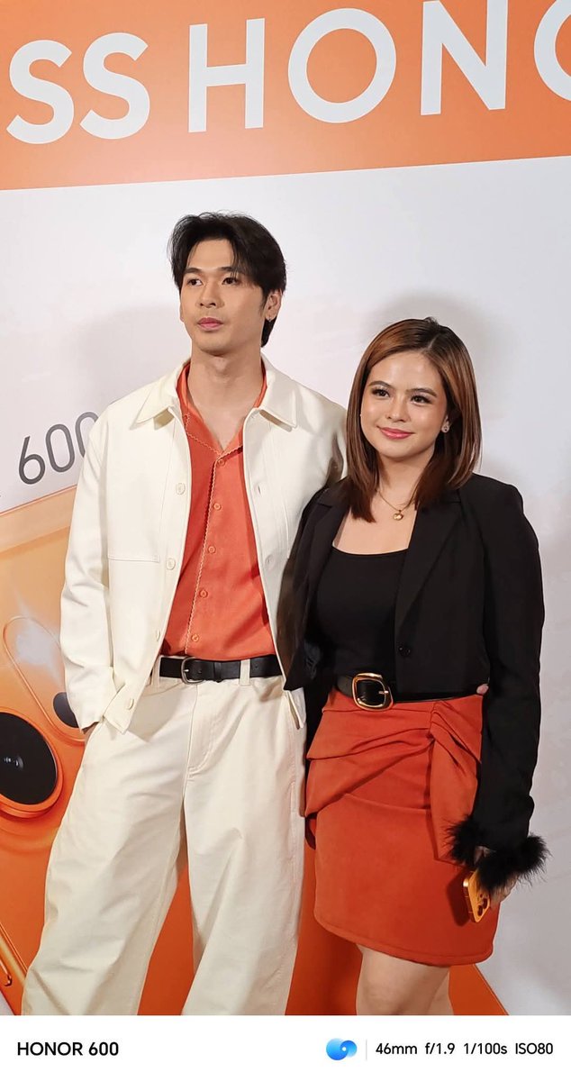 kumagcow's tweet photo. Appearing at the #HONOR600Series #AnythingIsPossibleWithHONOR600 #AllmageToVideo Launch is #WilBea Bea Binene whom I personally congratulated for her series with Wilbert Ross https://t.co/2gNVIpoS5i