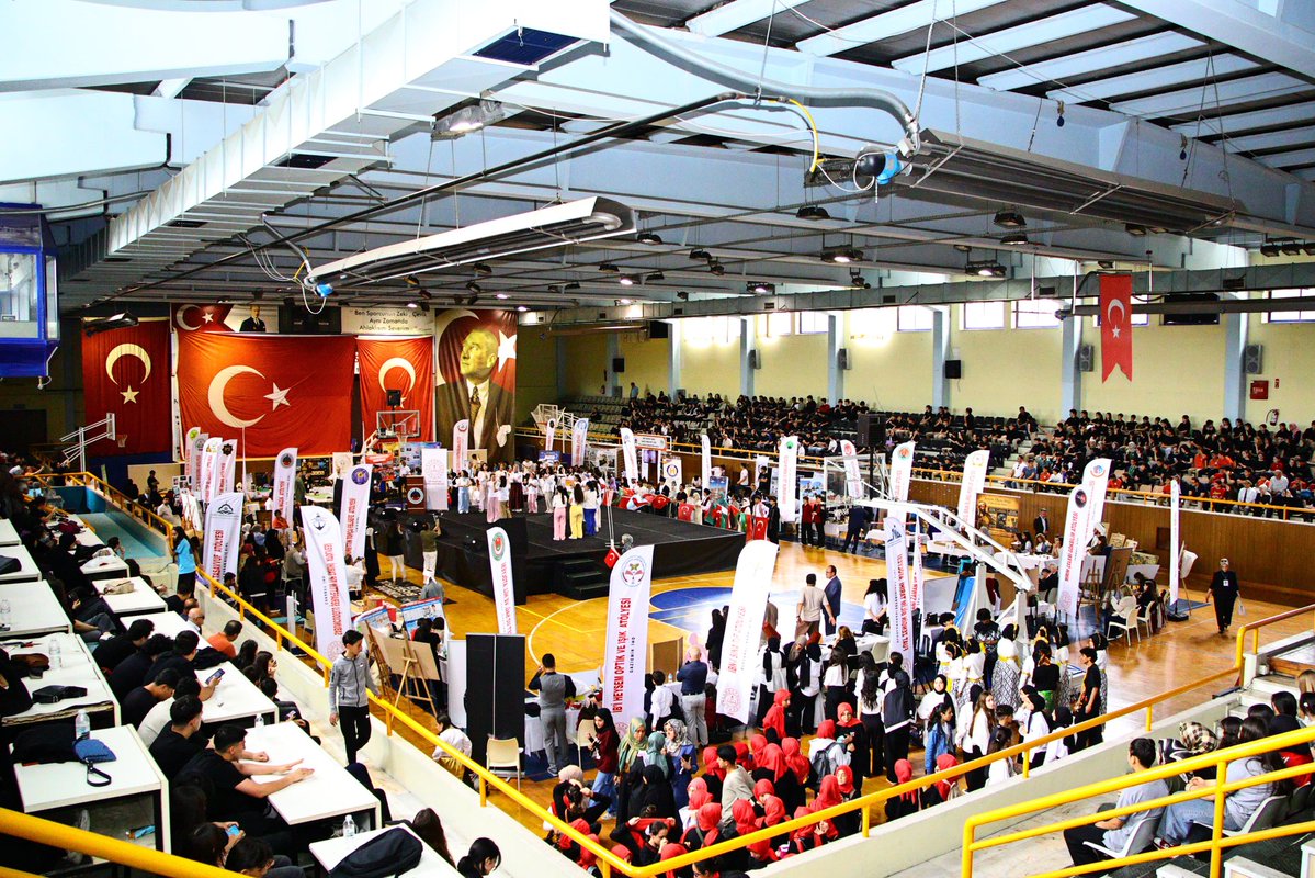 İzmir İl Milli Eğitim Müdürlüğü tweet media