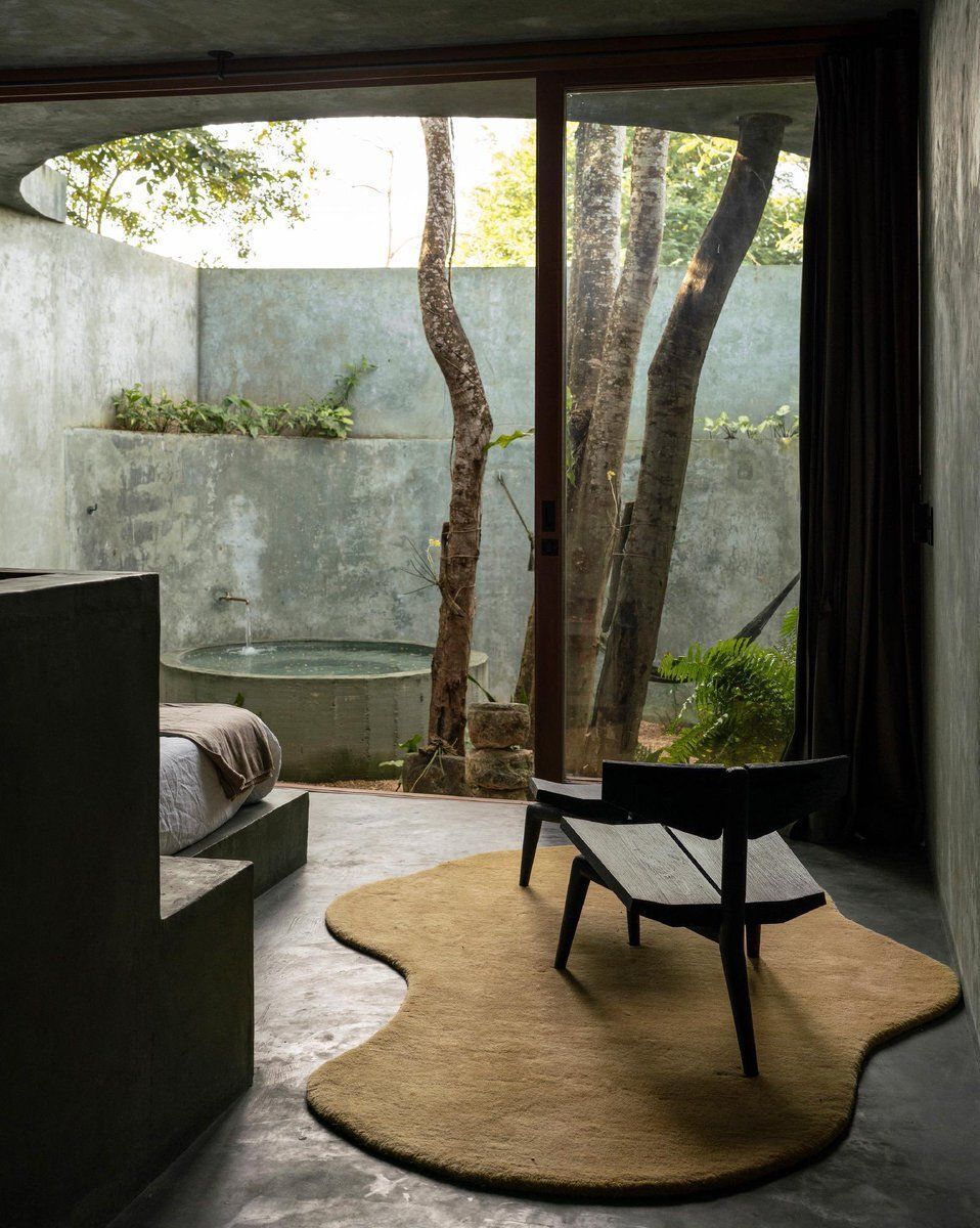 linear_magazine's tweet photo. Grotto core https://t.co/dN7g7RLYUt