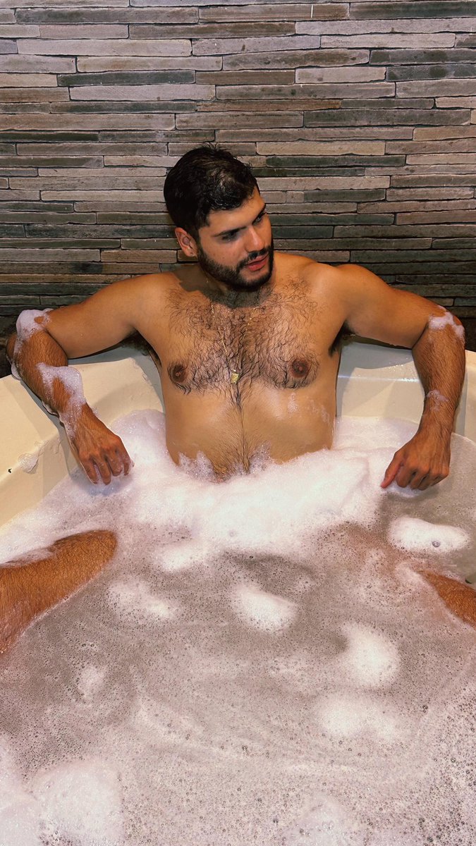 thiagodotvers's tweet photo. Acho q o negócio começou a esquentar por aqui!🔥🔥😈 https://t.co/6tjBtlNT0t