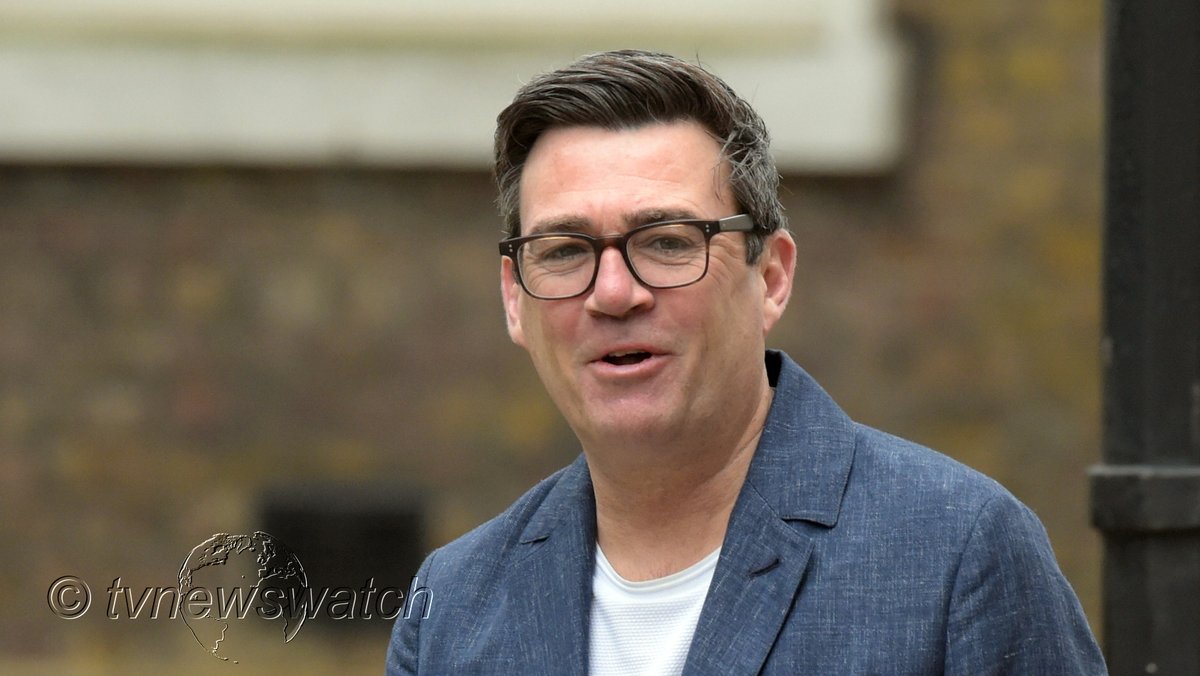 tvnewswatch's tweet photo. BREAKING: "I can confirm that I will be requesting the permission of the NEC to stand in the Makerfield by-election," Andy Burnham posts on Twitter/X https://t.co/TwB5et1SWg