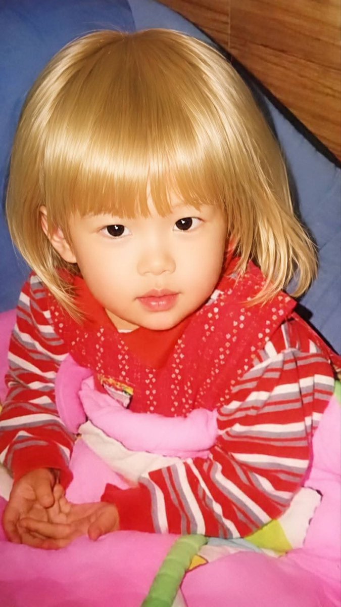 im_PatriciaXD's tweet photo. Fotos de rosé bebé que todos necesitamos, amamos a la golden baby ❤️‍🩹 https://t.co/HyD6cX1Rcr