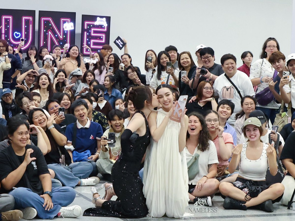 nameless_1127's tweet photo. 𝒐𝒏𝒍𝒚 𝒍𝒐𝒐𝒌𝒊𝒏𝒈 𝒂𝒕 𝒚𝒐𝒖

ENJOYJUNE X KAZZ AWARDS 2026
#KAZZAWARDS2026xEnjoyJune https://t.co/TaWUj51iM9