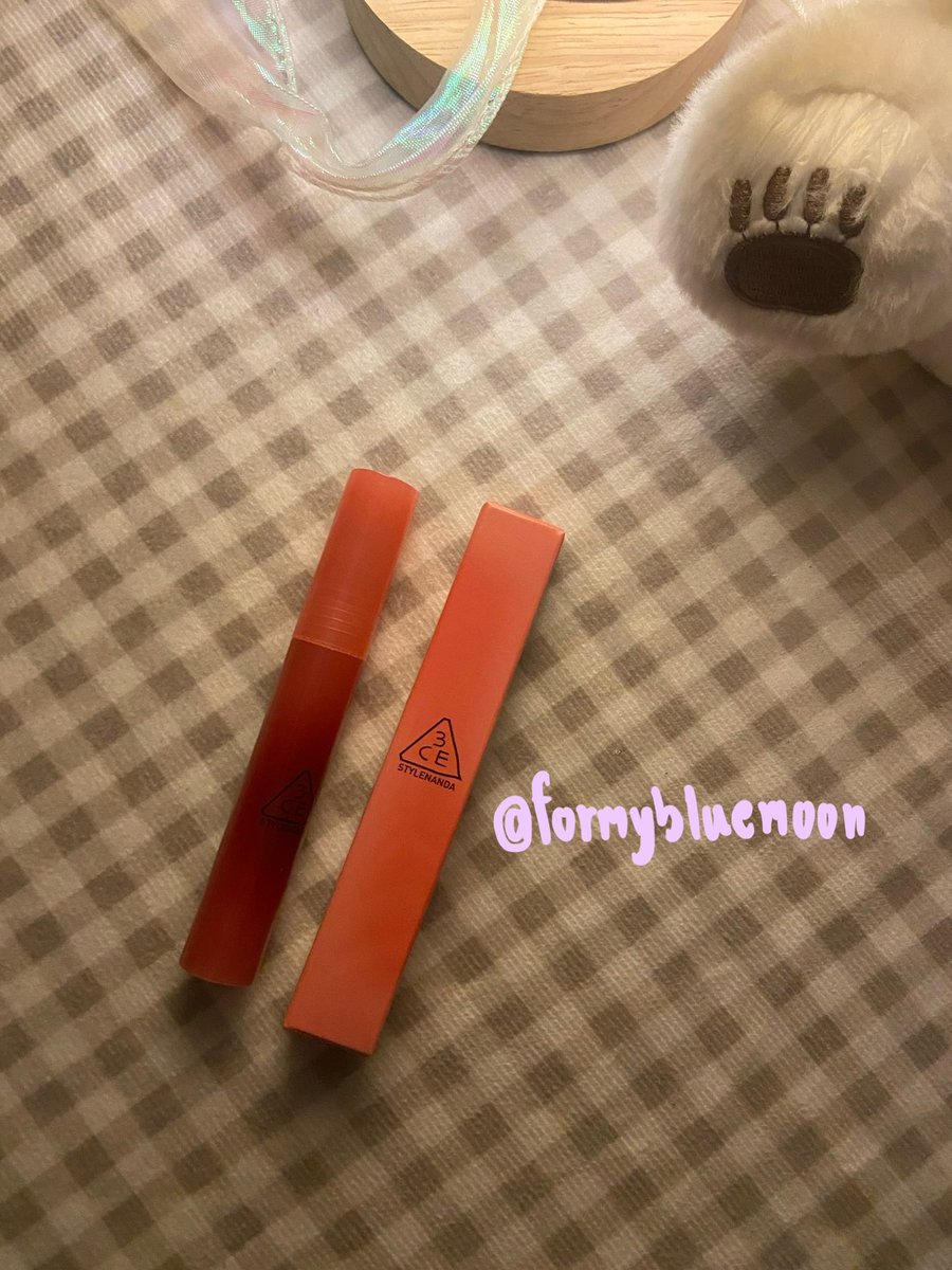 formybluemoon's tweet photo. ส่งต่อ ลิป 3CE DROP GLOW GEL สี Raw Apple  
แท่งใหม่ ไม่เคยแกะค่า🍎<3

Price : 200฿ free shipping 

#คสอเกาหลี #3ce #พรีเกาหลี #หิ้วเกาหลี #คสอพร้อมส่ง #รีวิวเกาหลี #ส่งต่อ3ce #รับหิ้วเกาหลี #ส่งต่อ #ส่งต่อเครื่องสําอาง #ส่งต่อเสื้อผ้ามือสอง #ส่งต่อเสื้อผ้า https://t.co/fD5goHWA3z