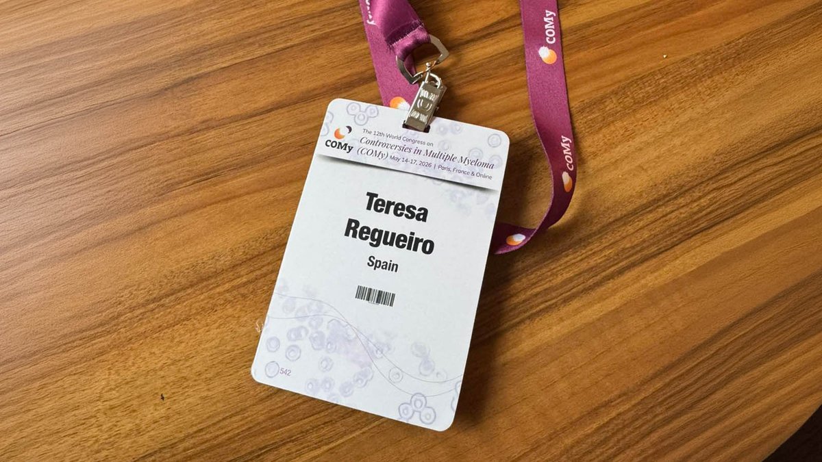 Cemmp_mieloma's tweet photo. Tesera Regueiro, presidenta de la Cemmp, en París, en el congreso anual Controversias en el #MielomaMúltiple #Comy https://t.co/3NQR91WSRN