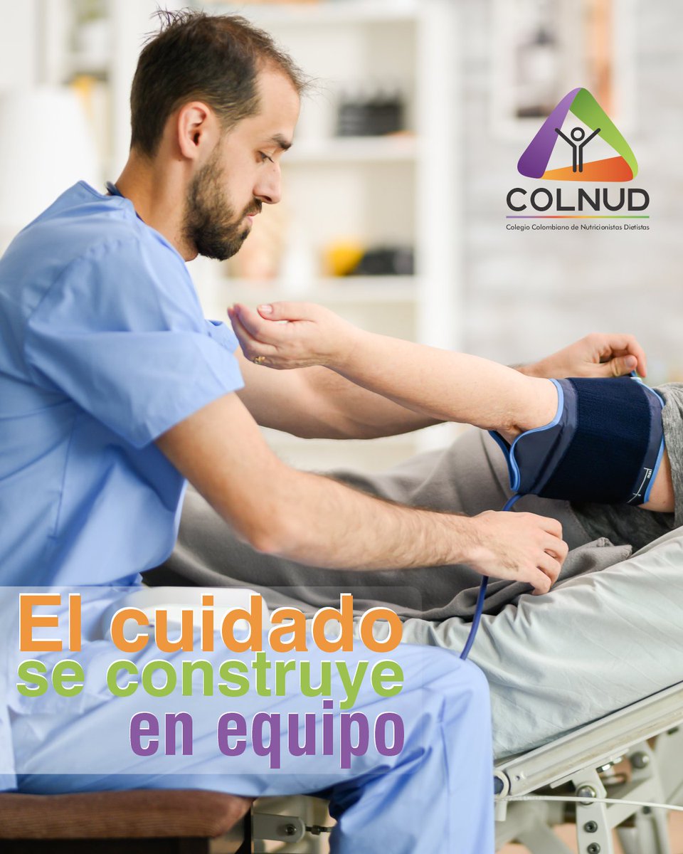 COLNUD's tweet photo. El trabajo del auxiliar de enfermería fortalece la atención integral y humanizada en salud. #TalentoHumanoEnSalud #COLNUD https://t.co/KjbmPdkMVV