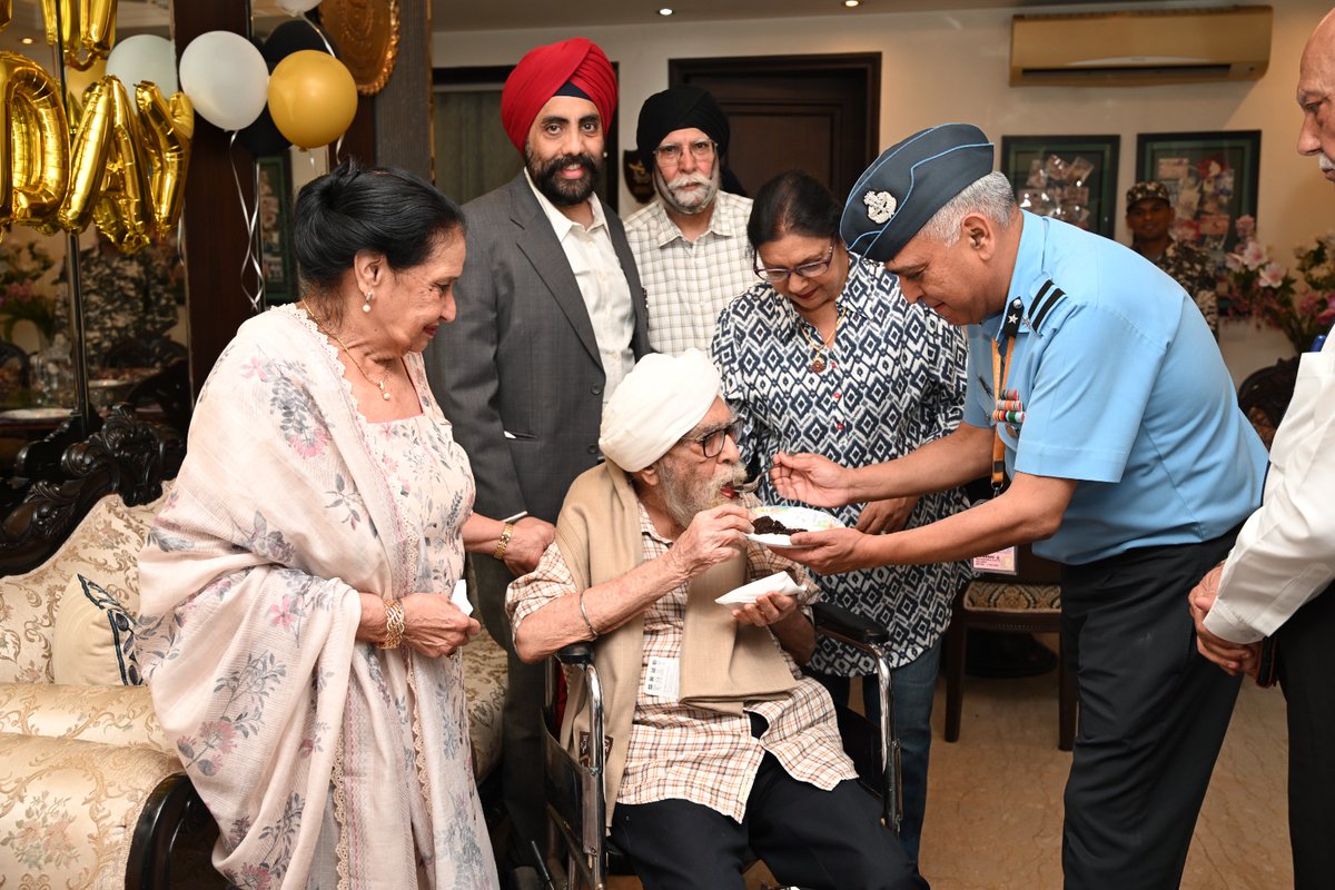 Indian Air Force tweet media