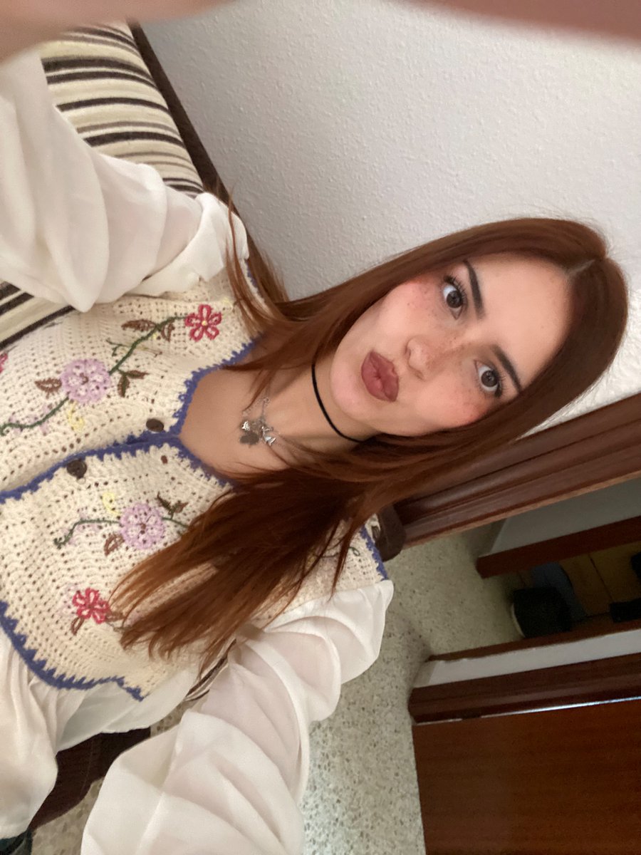 candela⋆.ೃ࿔*:･ tweet media