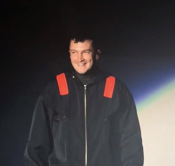 tylaner's tweet photo. i’m sorry do you guys really think that this man is gonna stop performing anytime soon?? https://t.co/cwxNF4yYEO