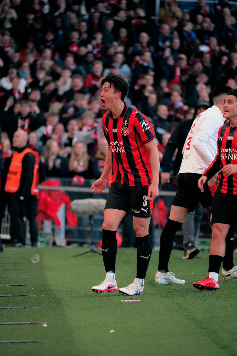 FC Midtjylland tweet media
