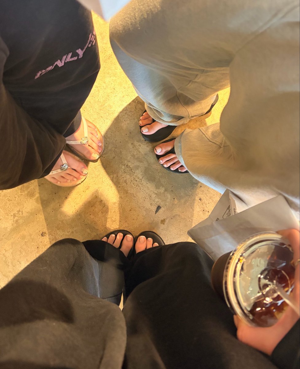 Aria Grey tweet media