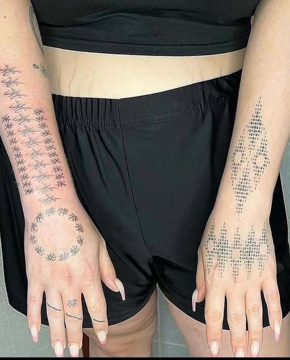 Rogue Fashion tweet media