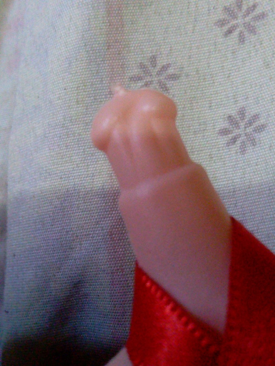Senni_panquesito tweet media
