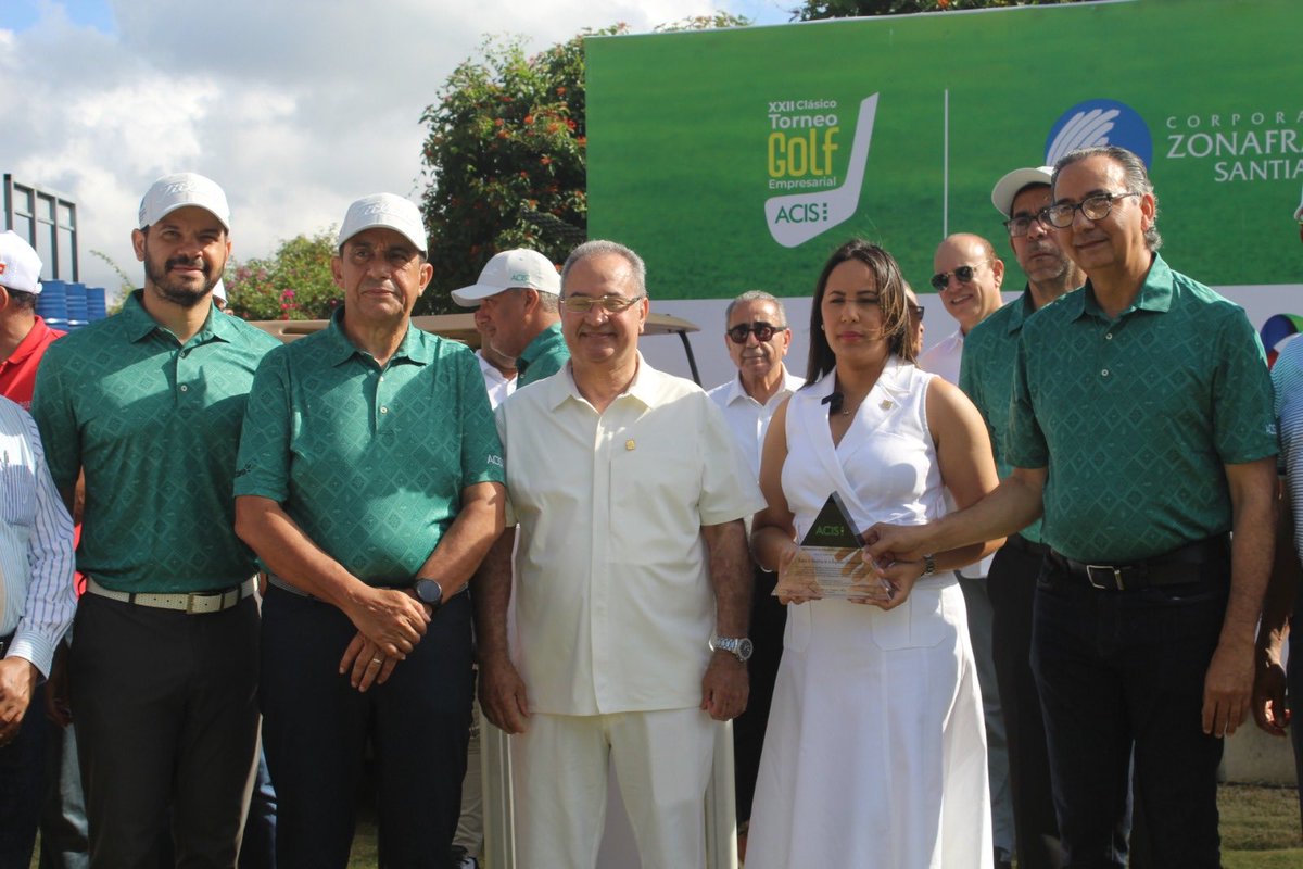 garcia_sued's tweet photo. Fue un honor haber participado en el acto inaugural del XXII Clásico Torneo de Golf Empresarial ACIS 2026, evento deportivo que reunió a diversas personalidades del sector empresarial, diplomáticos y académicos.
#MICM #ACIS https://t.co/wm9b8Ix0ZY